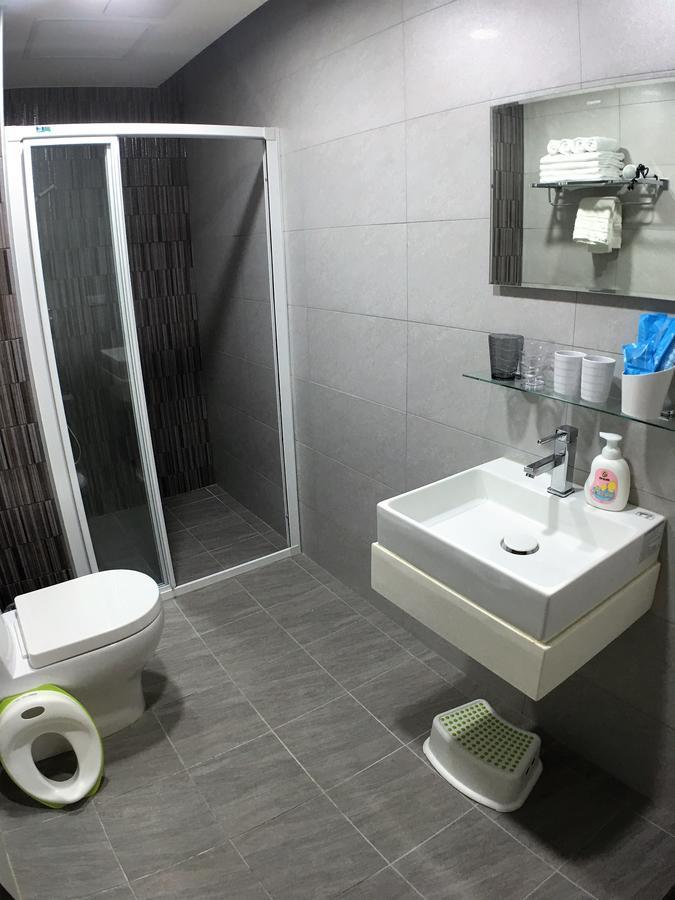 23 Here B&B Kota Hualien Bagian luar foto