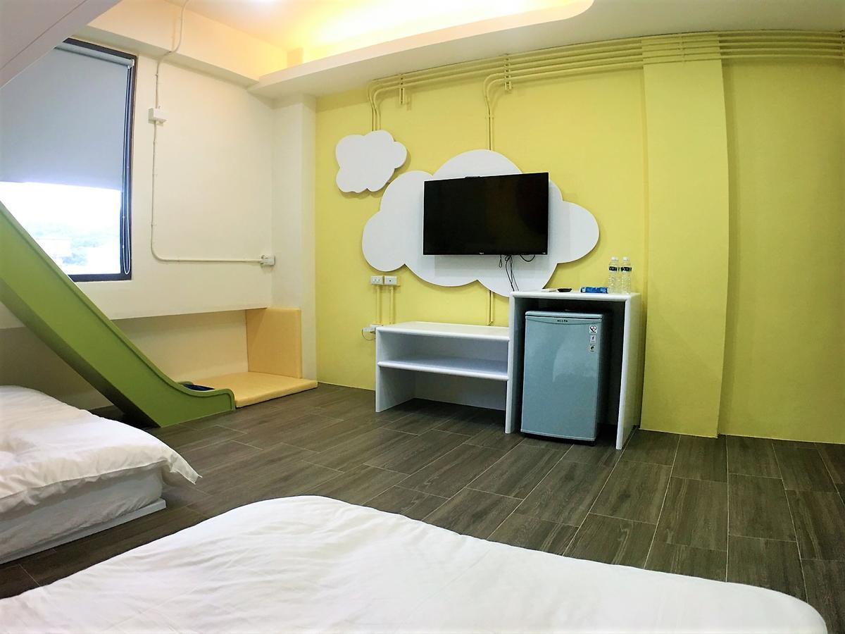 23 Here B&B Kota Hualien Bagian luar foto