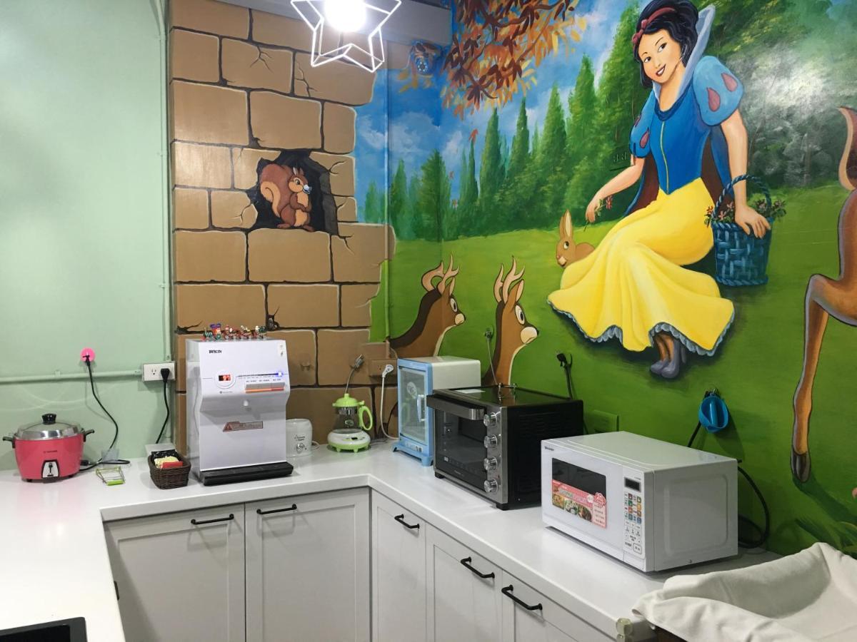 23 Here B&B Kota Hualien Bagian luar foto